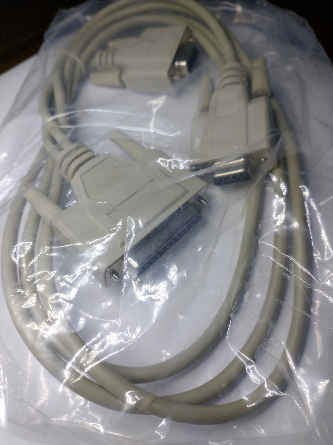 Câble DB25 Femelle à 2 x DB9 Femelle 3FT