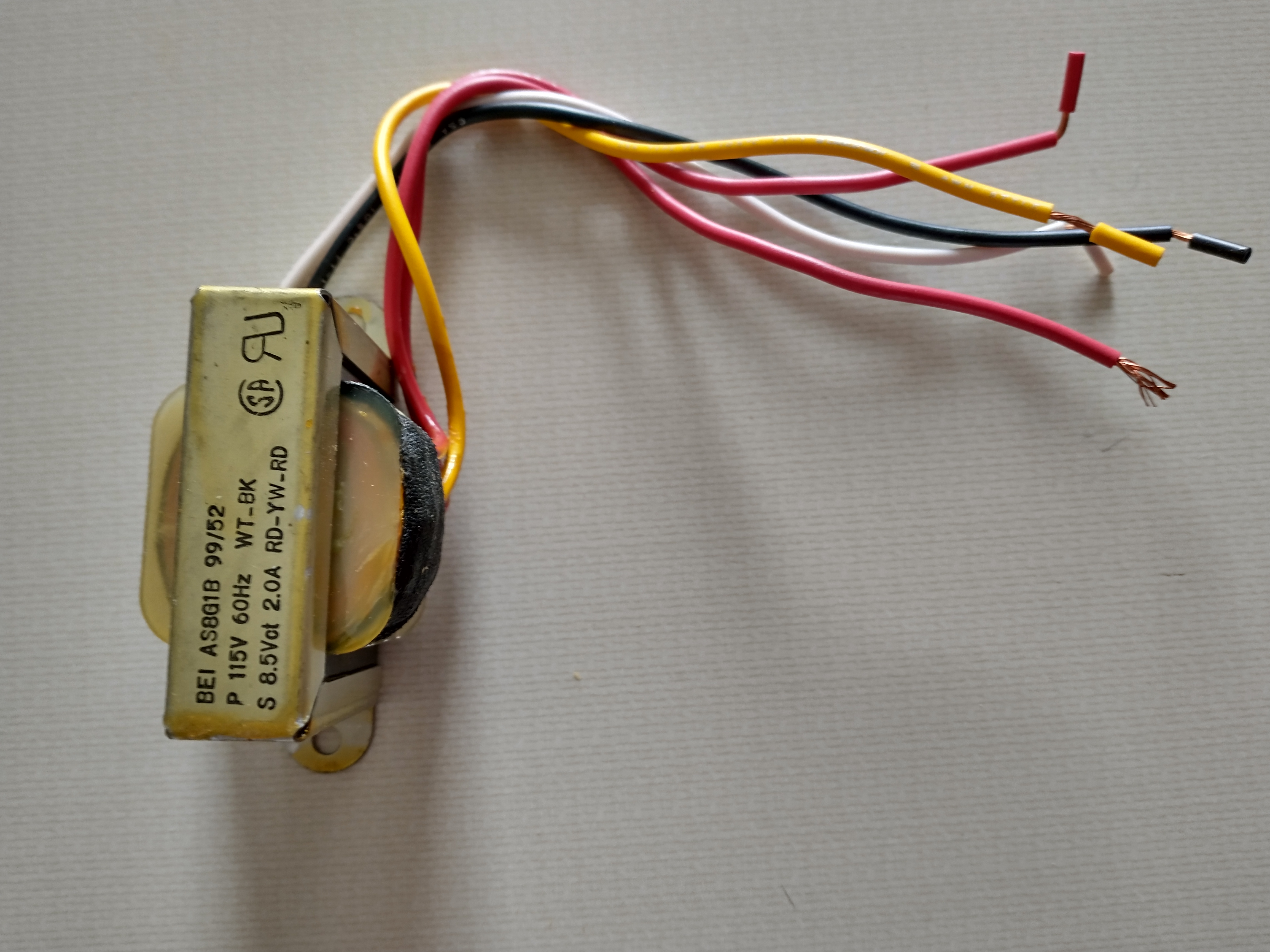 8.5V 2A Transformateur avec fils